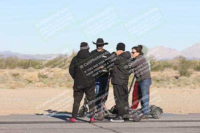 media/Jan-15-2026-Racers Edge (Thu) [[dfebeb70ab]]/1-Around the Pits-Track Walk/